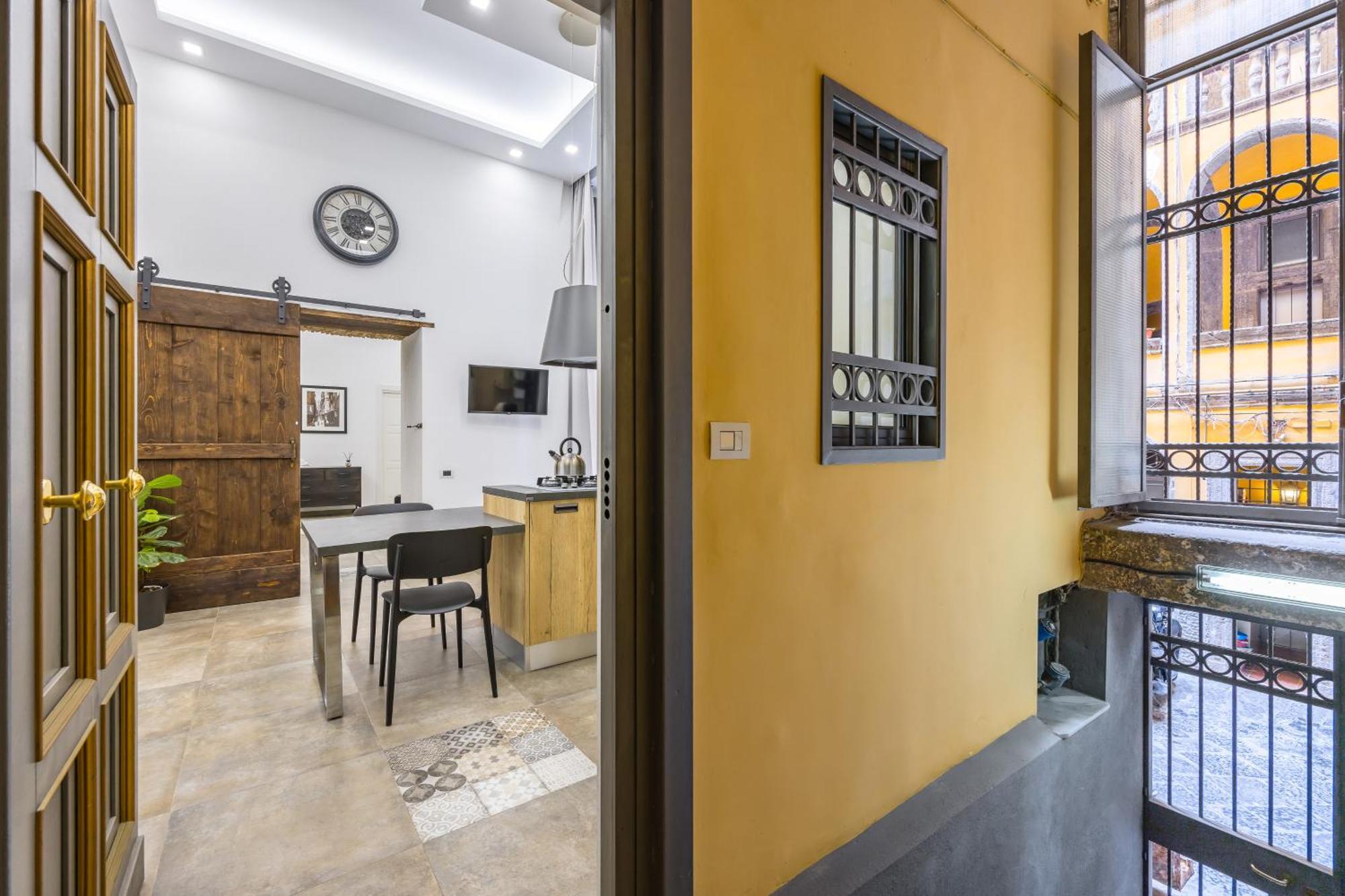 Palazzo Mormando - Industrial Apartment Napoli Dış mekan fotoğraf