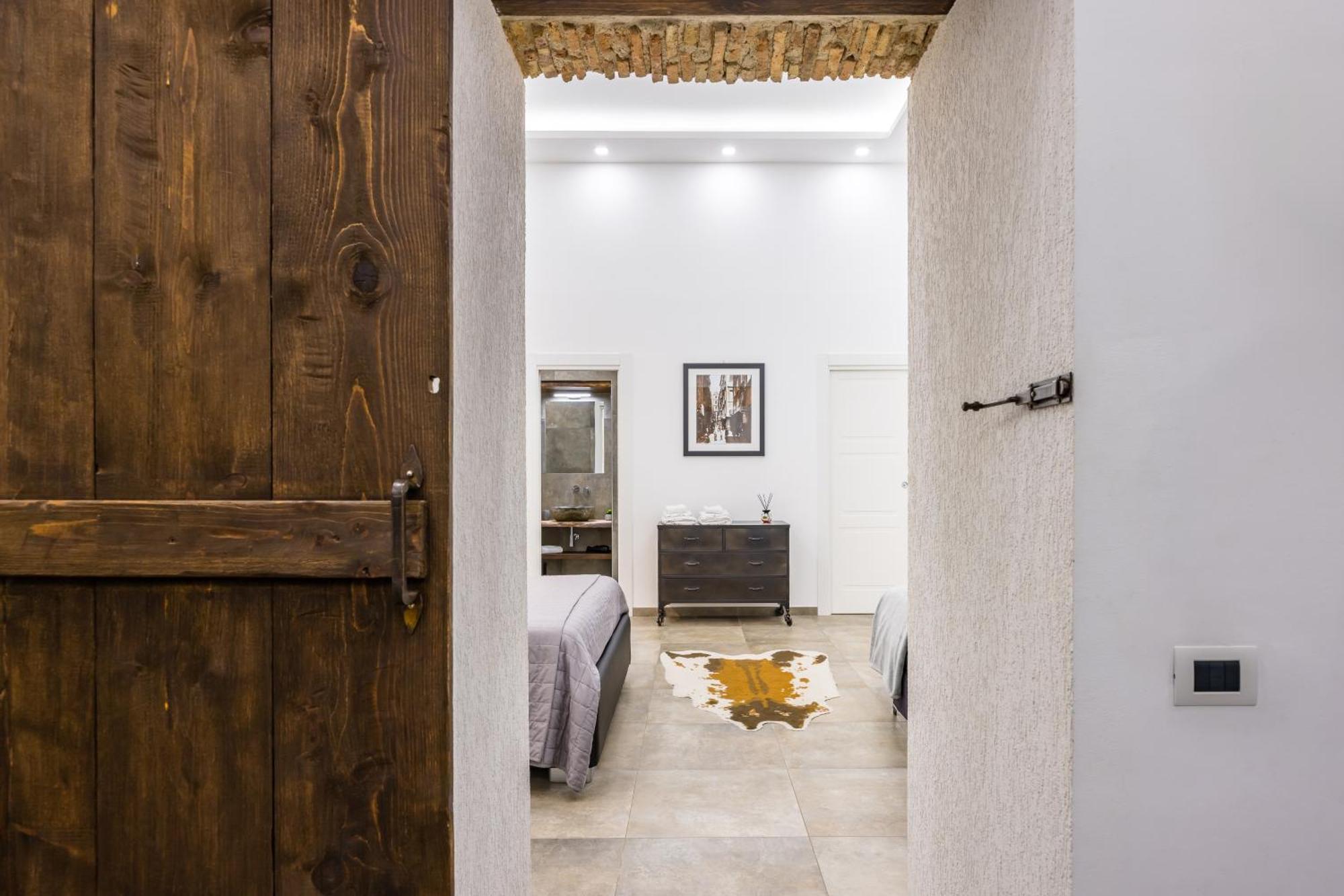 Palazzo Mormando - Industrial Apartment Napoli Dış mekan fotoğraf