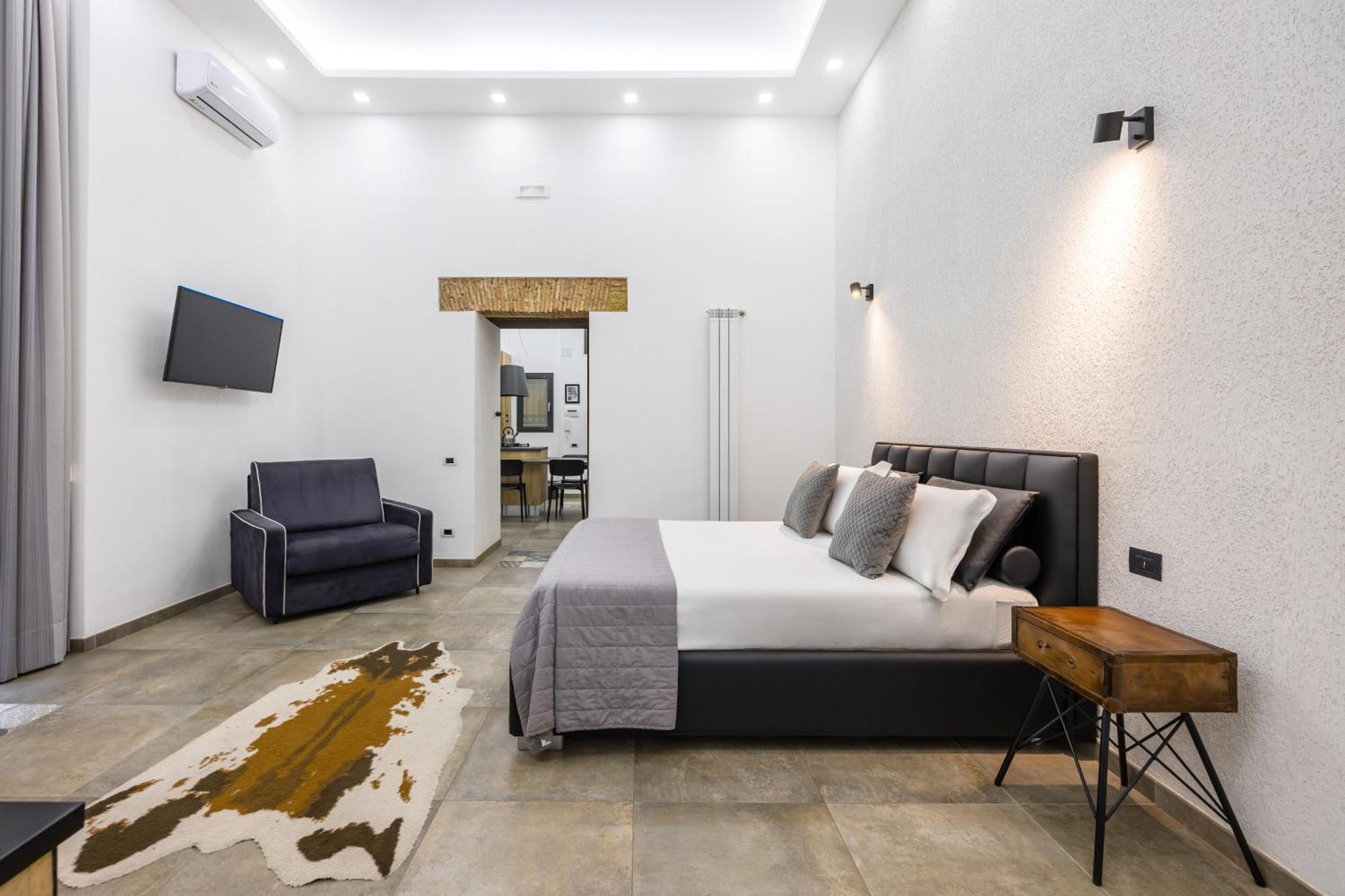 Palazzo Mormando - Industrial Apartment Napoli Dış mekan fotoğraf